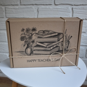 Teabox  "happy teacher day"